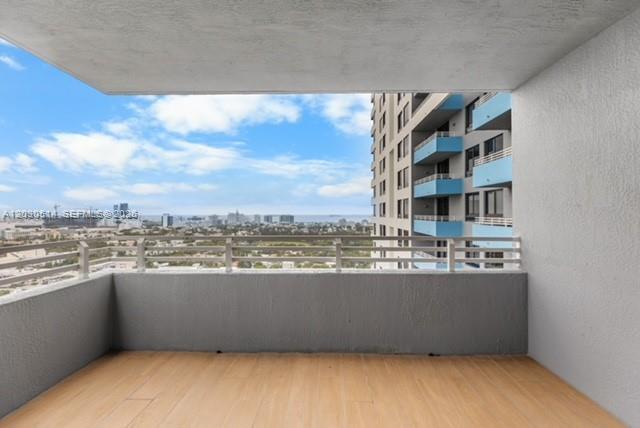 Foto del edificio - 1330 West Ave