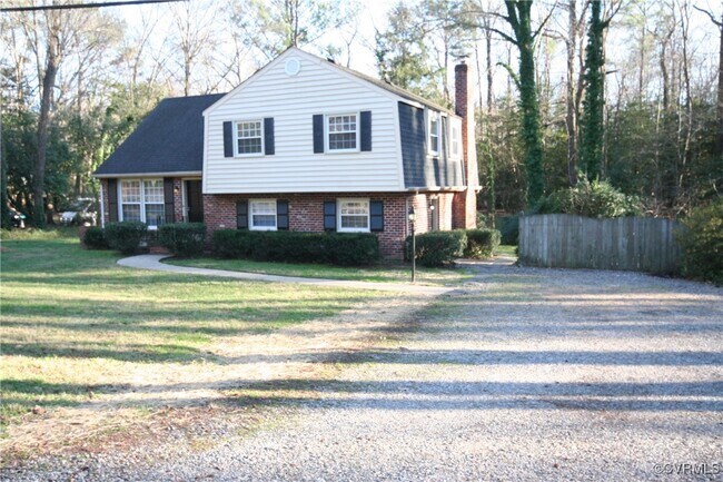 Foto del edificio - 12141 Old Buckingham Rd