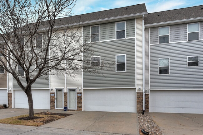 Building Photo - 6759 S 181st Ct