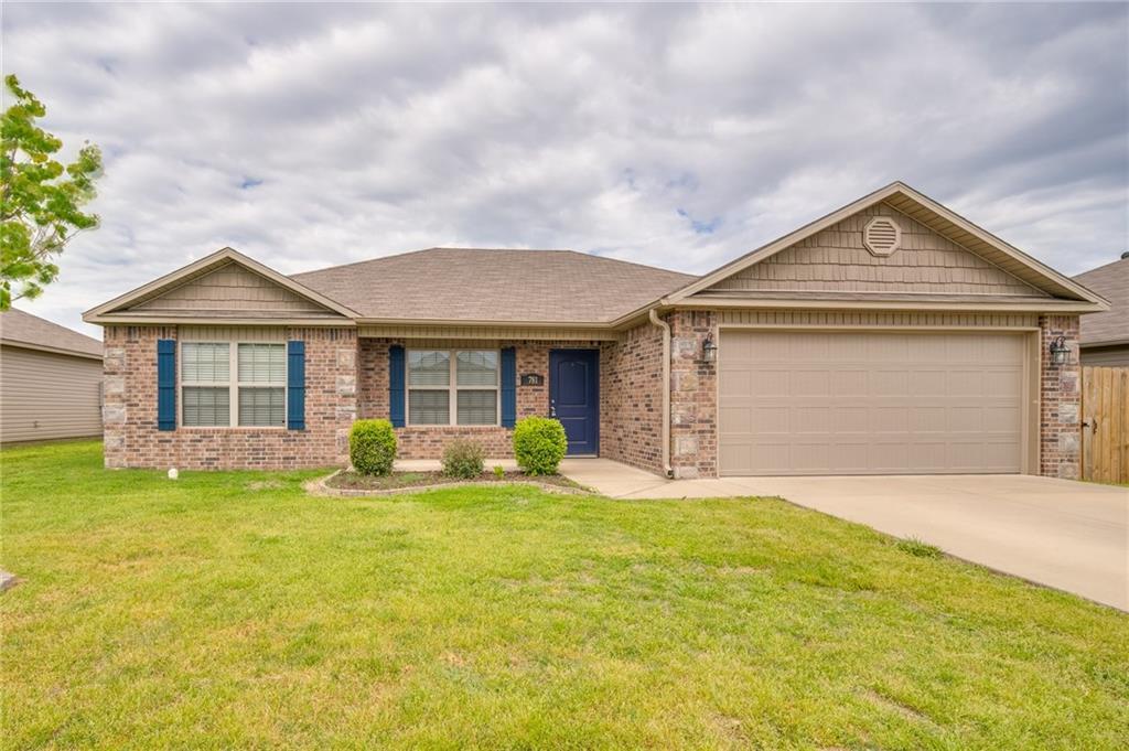 781 Morningside Dr, Centerton, AR 72719 House Rental in Centerton, AR