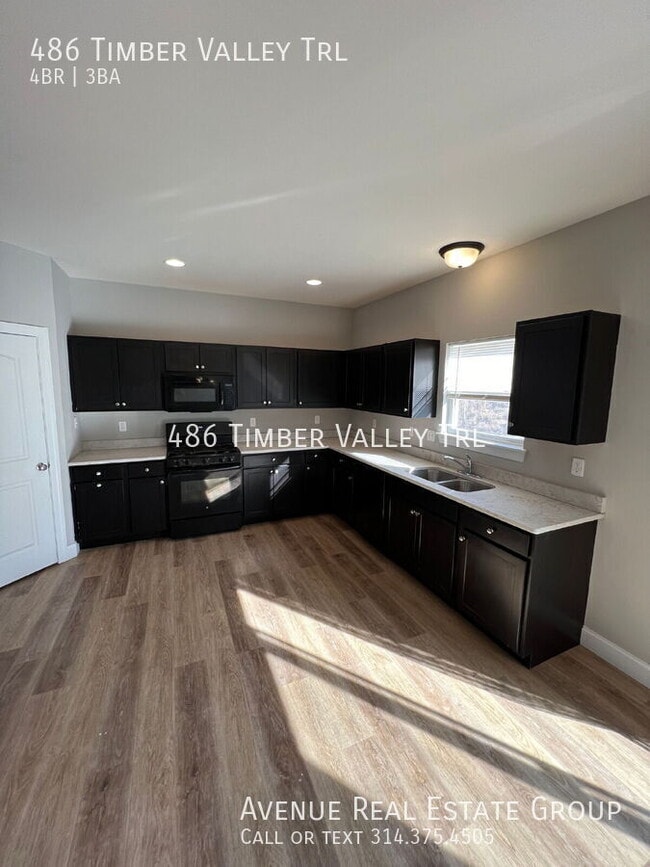 Foto del edificio - 486 Timber Valley Trail