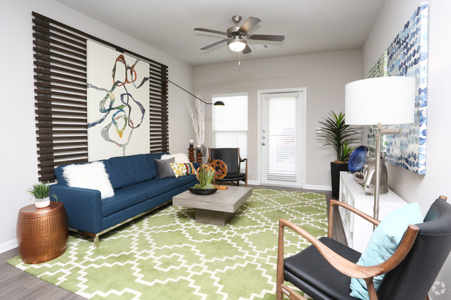 Vanderbilt 2/2 B1 model - Biltmore At The Park