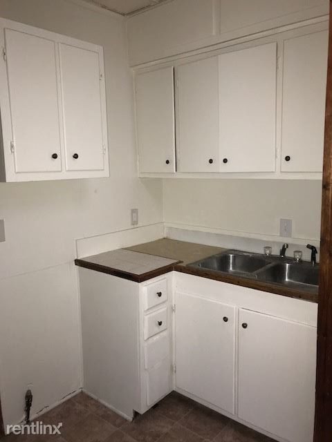 Foto del edificio - 2 br, 1 bath House - 1044 Kenneth St