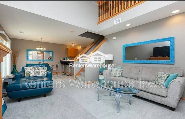 Building Photo - 3799 Village Run Dr