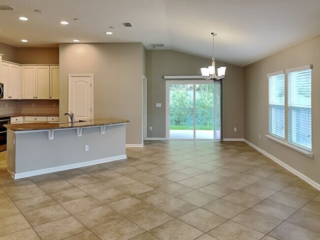 Building Photo - 375 Samara Lakes Pkwy