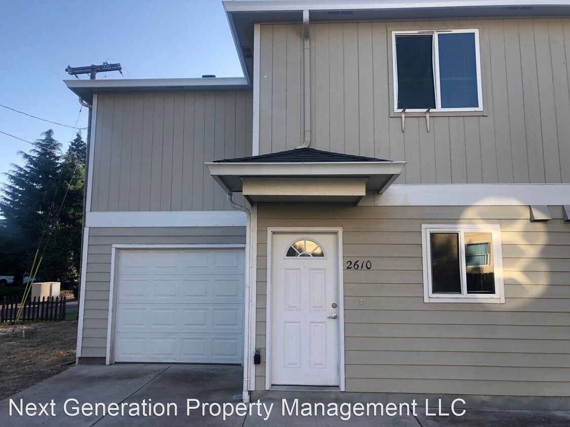 Primary Photo - 3 br, 2.5 bath House - 2610 Green Villa Ln.