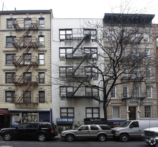 Building Photo - 319 E 75th St