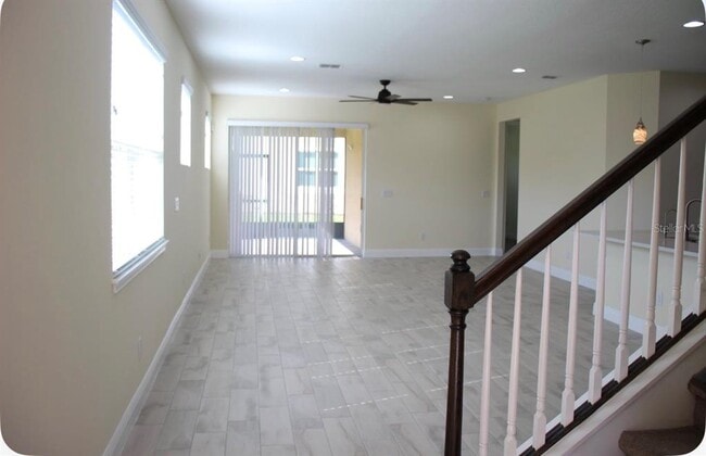 Building Photo - 6206 Scarlet Darter Wy