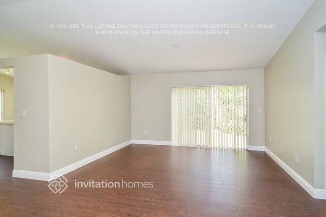 Foto del edificio - 14641 N Beckley Square