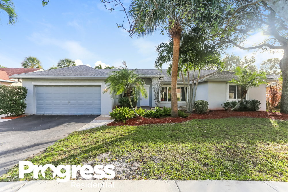 Foto principal - 5550 NW 40th Terrace