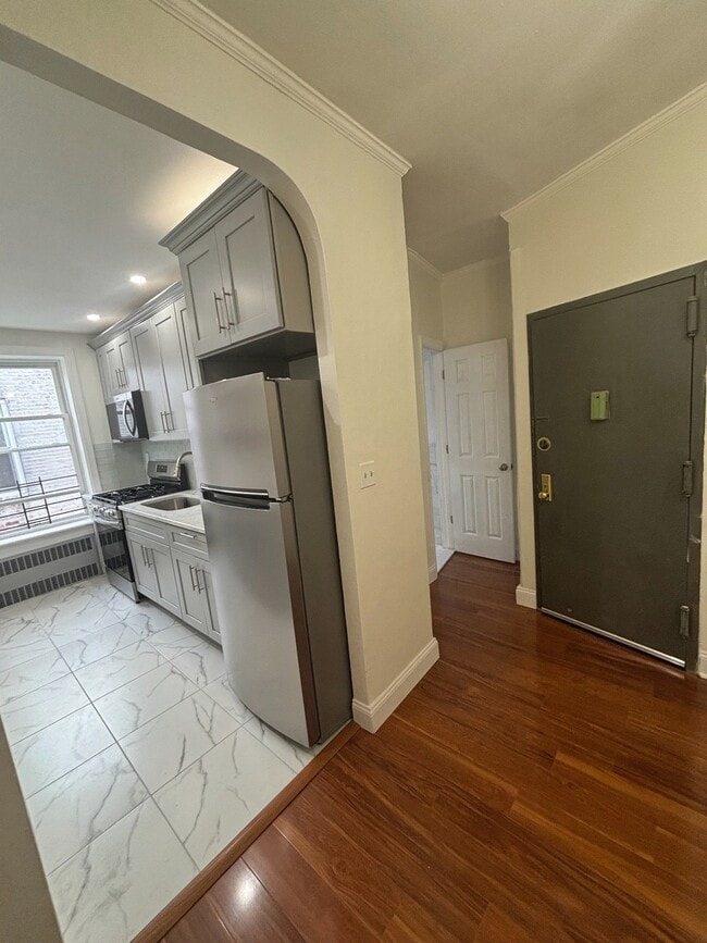 Photo - 309 E 91st St (Brooklyn, NY) Apartment