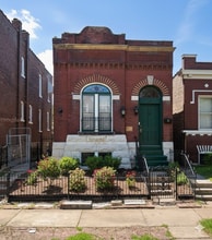Building Photo - 3318 Itaska St