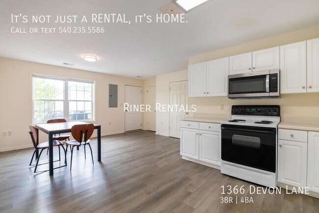 Foto del edificio - 1366 Devon Ln