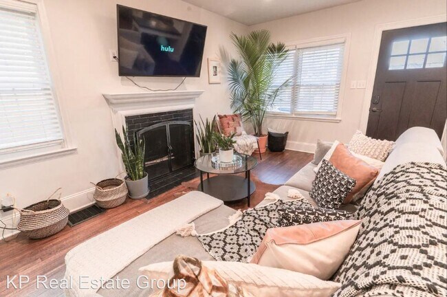 Building Photo - 4 br, 2 bath House - 867 Gladden Rd