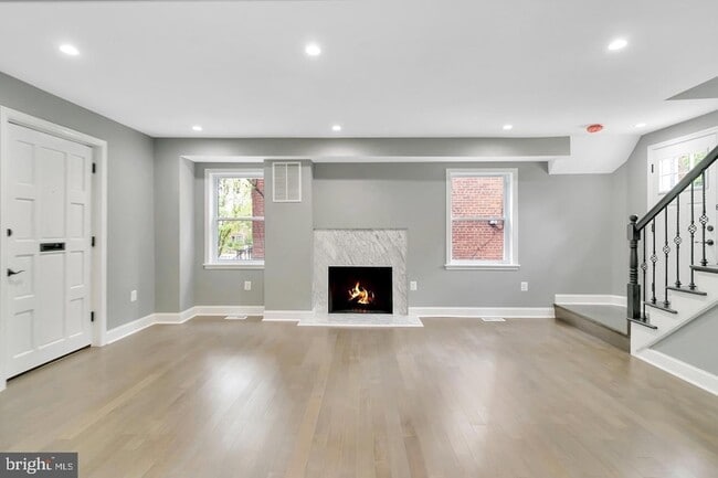 Photo - 6005 New Hampshire Ave NE House