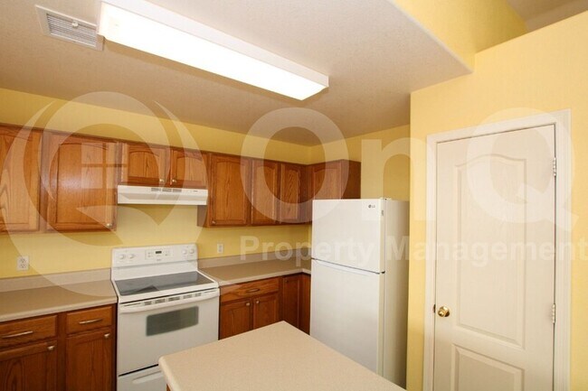 Foto del edificio - 1329 E Autumn Sage Trail