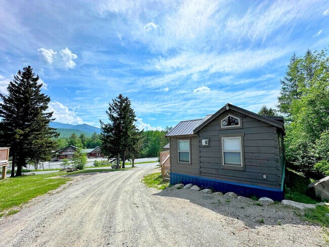 Foto del edificio - 5 Harmony Hill Rd