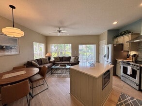 Building Photo - 9981 Perfect Dr
