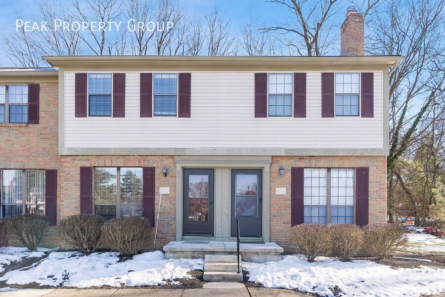 Primary Photo - Newly Renovated Townhomes Located in Dublin!