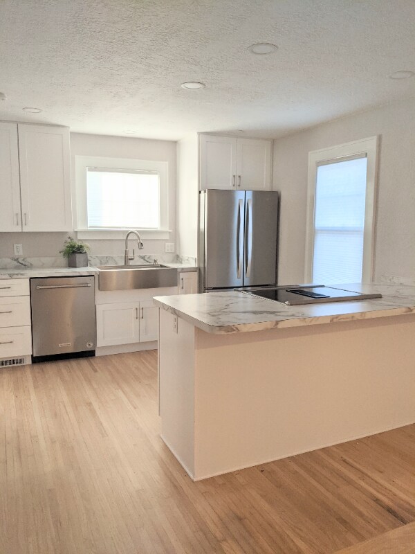 Foto del edificio - 1438 Kilbourn St