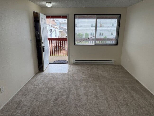 Foto del edificio - Hare 2408 7 unit - Everett