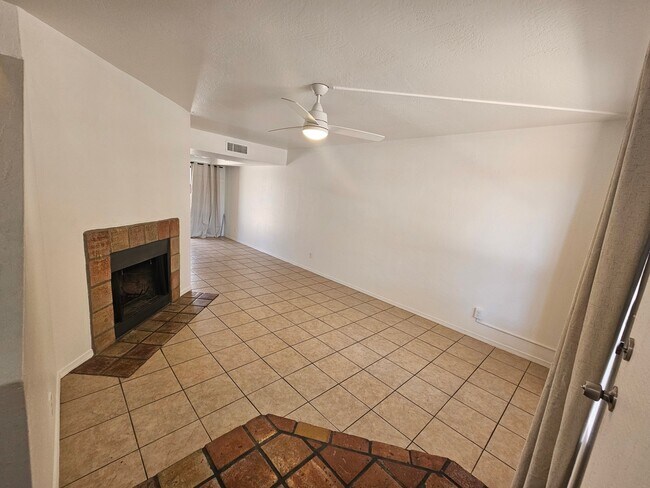 Foto del edificio - 1618 N 32nd St