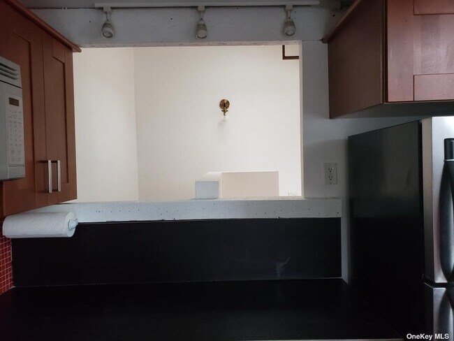 Foto del edificio - 60-41 60th St