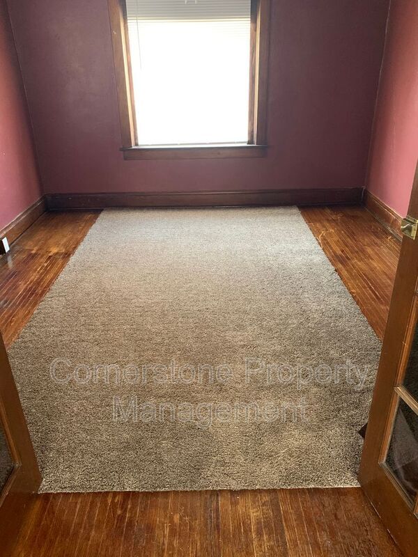 Foto del edificio - 1420 3rd Ave S
