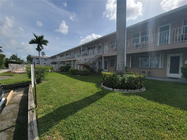 Building Photo - 500 Layne Blvd