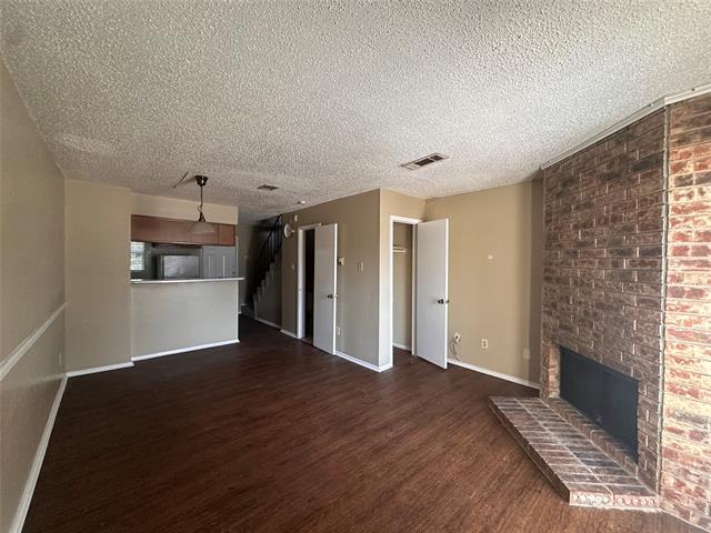 Building Photo - 2243 Aspen Dr