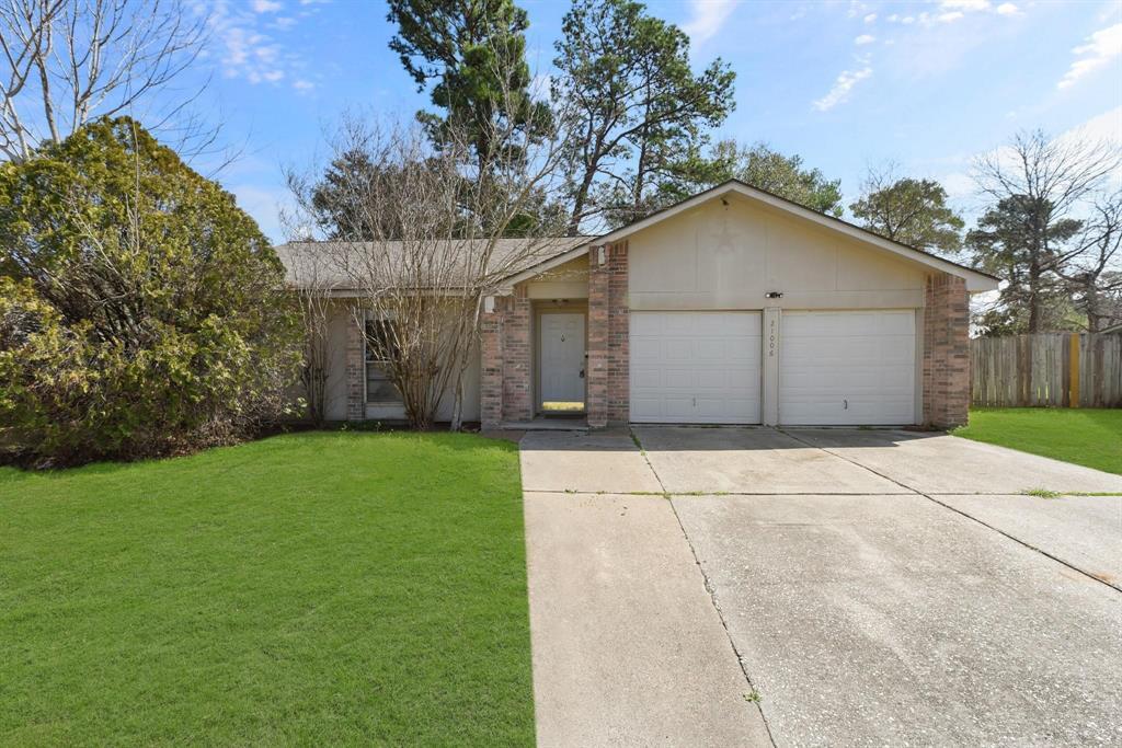 Foto principal - 21006 Bridgeview Cir