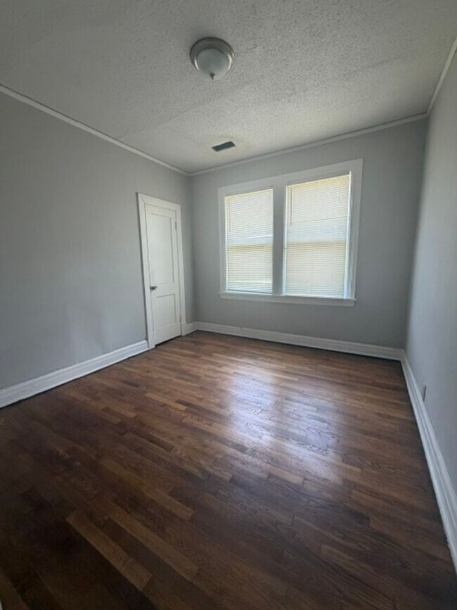 Foto del edificio - Mallory Duplex