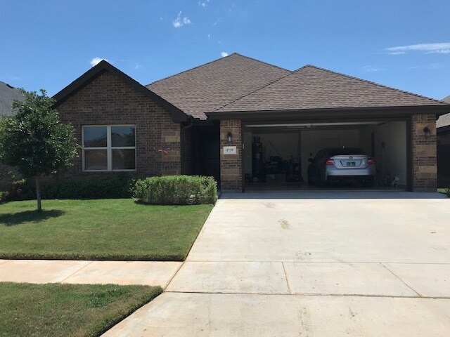 Foto principal - 3739 Bettes Lane