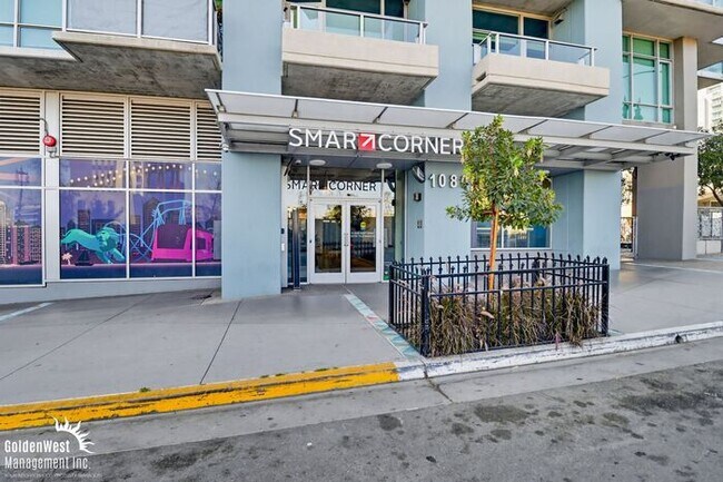 Building Photo - Bright and Open 1Bdm 1Ba Modern Condo in Downtown San Diego’s Smart Corner Community.