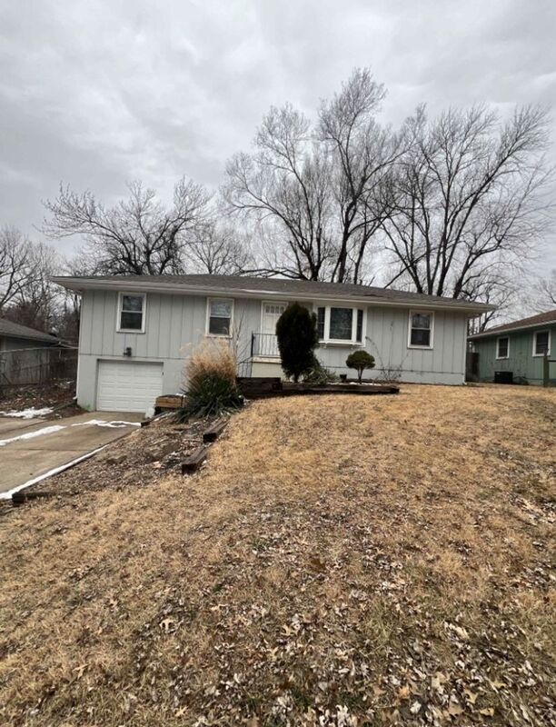 Primary Photo - 11016 Herrick Ave