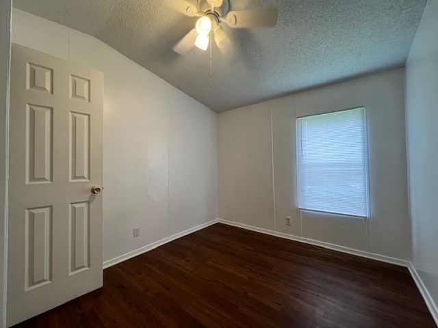 Building Photo - 1405 Harper Dr