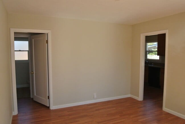 Foto del edificio - Adorable 2 Bedroom, 1 Bathroom Home in Pit...