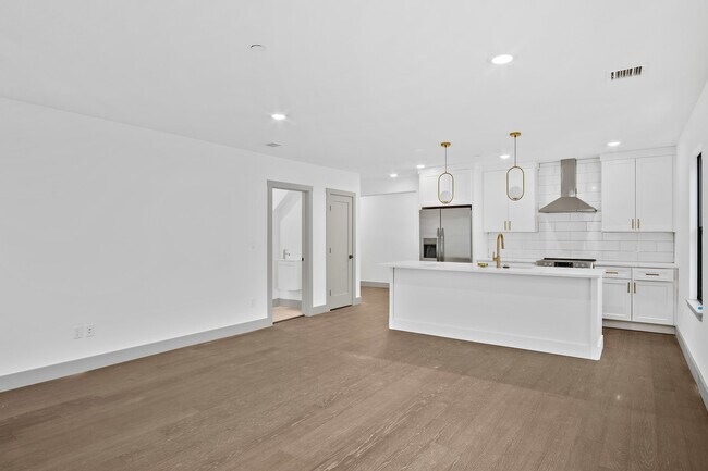 Foto del edificio - 122 Cottage St