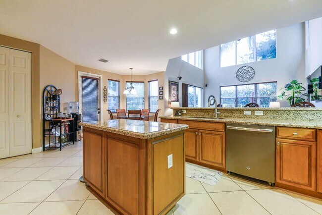 Building Photo - 9570 Campi Dr
