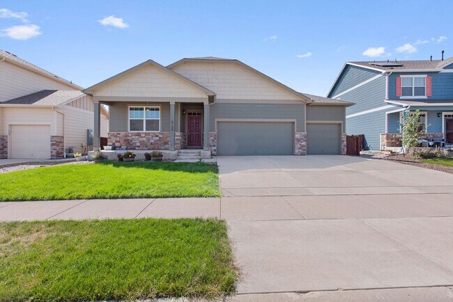 Foto del edificio - Great 4 Bedroom 2 3/4 Bath Ranch in Timnath