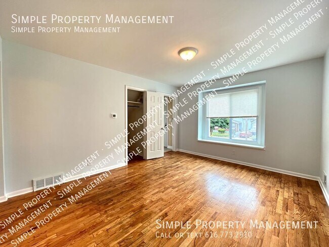 Building Photo - Nice 2 Bed 1 Bath on SE of Grand Rapids Wi...