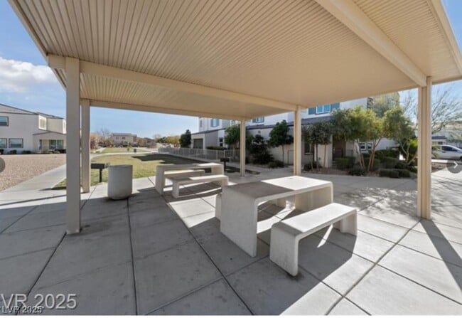 Building Photo - 3541 Arcadian Sea St