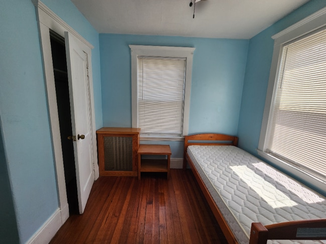 Photo - 44 Woodbine St Apartment