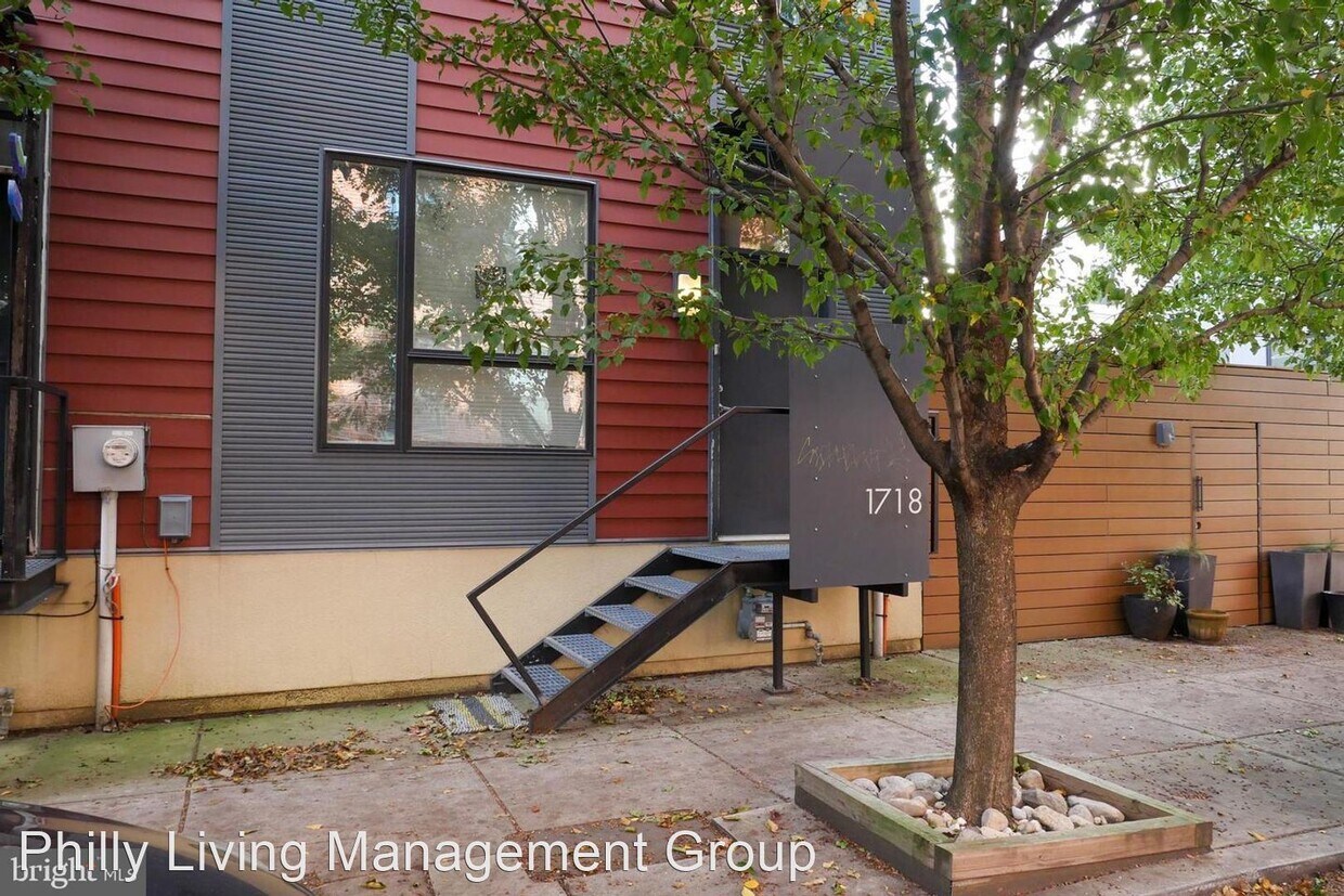 Primary Photo - 3 br, 2.5 bath House - 1718Tulip St, unit 8