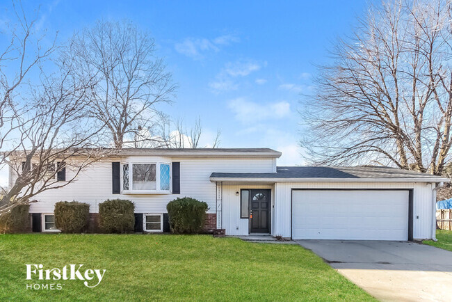 Building Photo - 8650 Lighthorse Dr