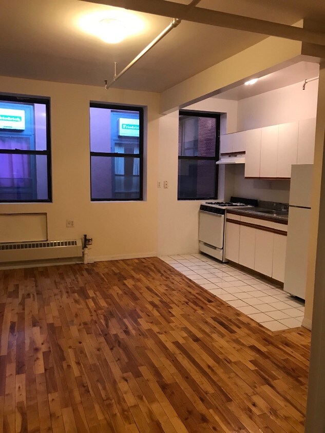 Foto principal - 523 Prospect Pl