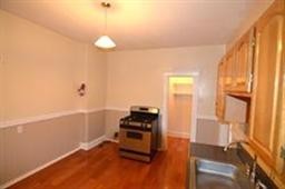 Foto del edificio - Updated 2 Bd w/ Kitchen &amp;amp; Bathroom