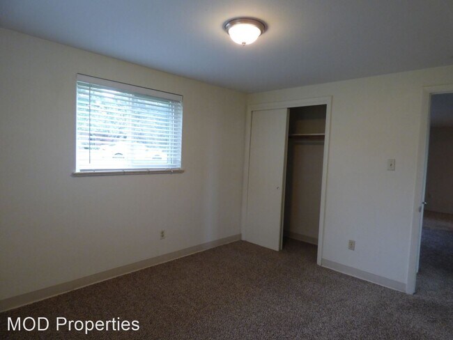 Foto del edificio - 7505-7511 Stuart St