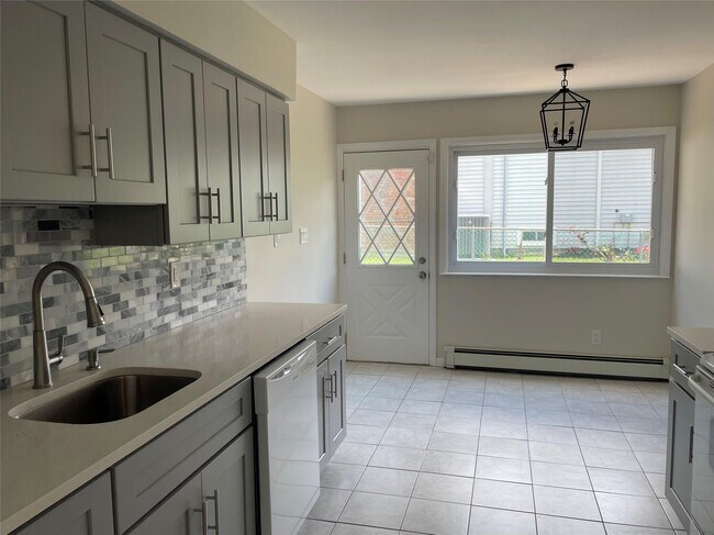 Foto del edificio - 54 Schneider Ln