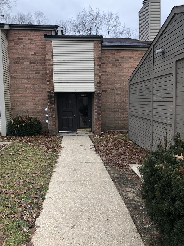 Foto principal - 5745 Autumn Ridge Ct